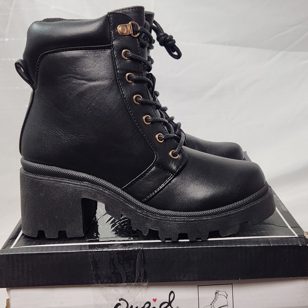 Qupid Vigor-04 Black PU Lace Up Chunky Heel Platform Combat Boots Womens Size 6